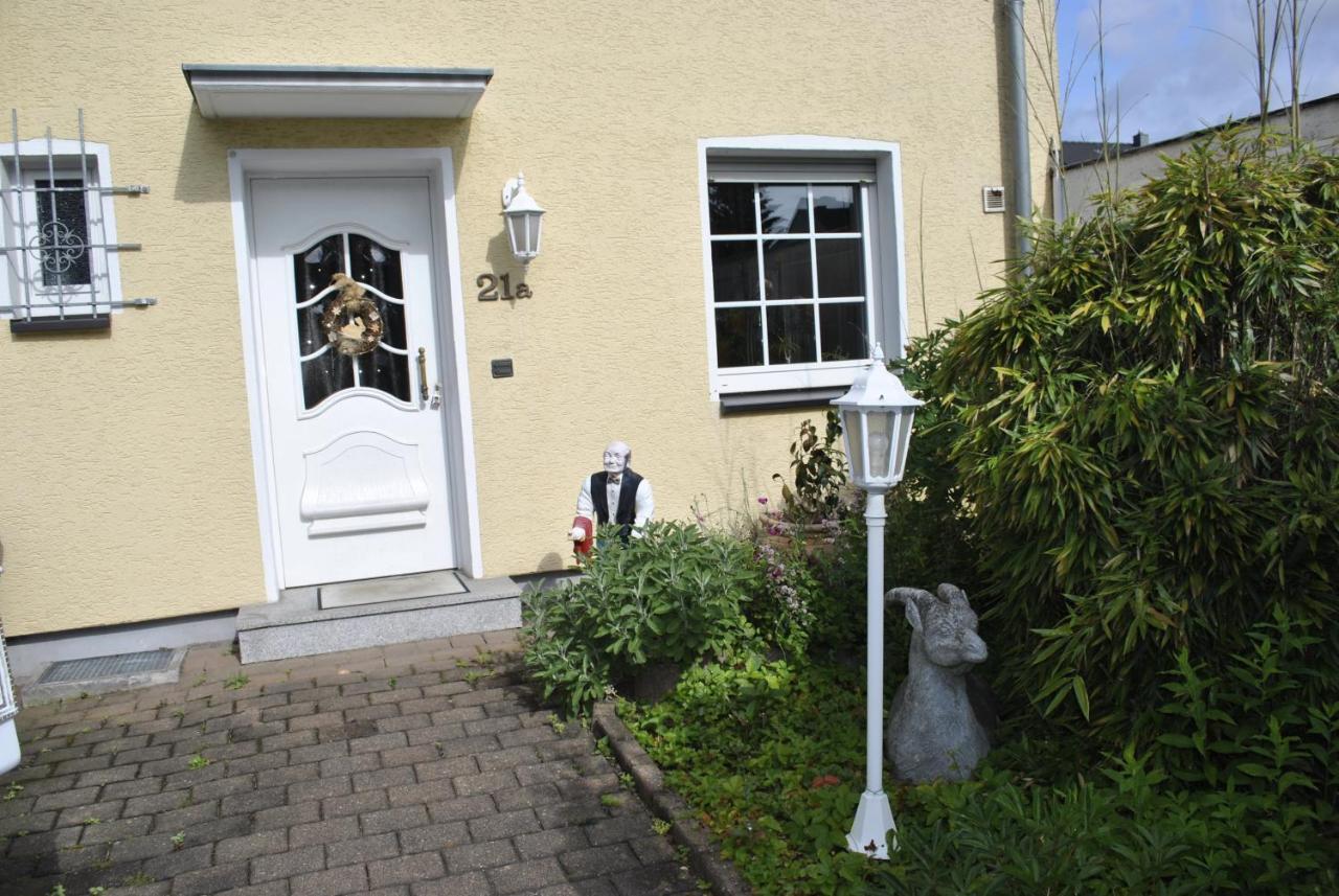Gemuetliche Im Einfamilienhaus * Keulen